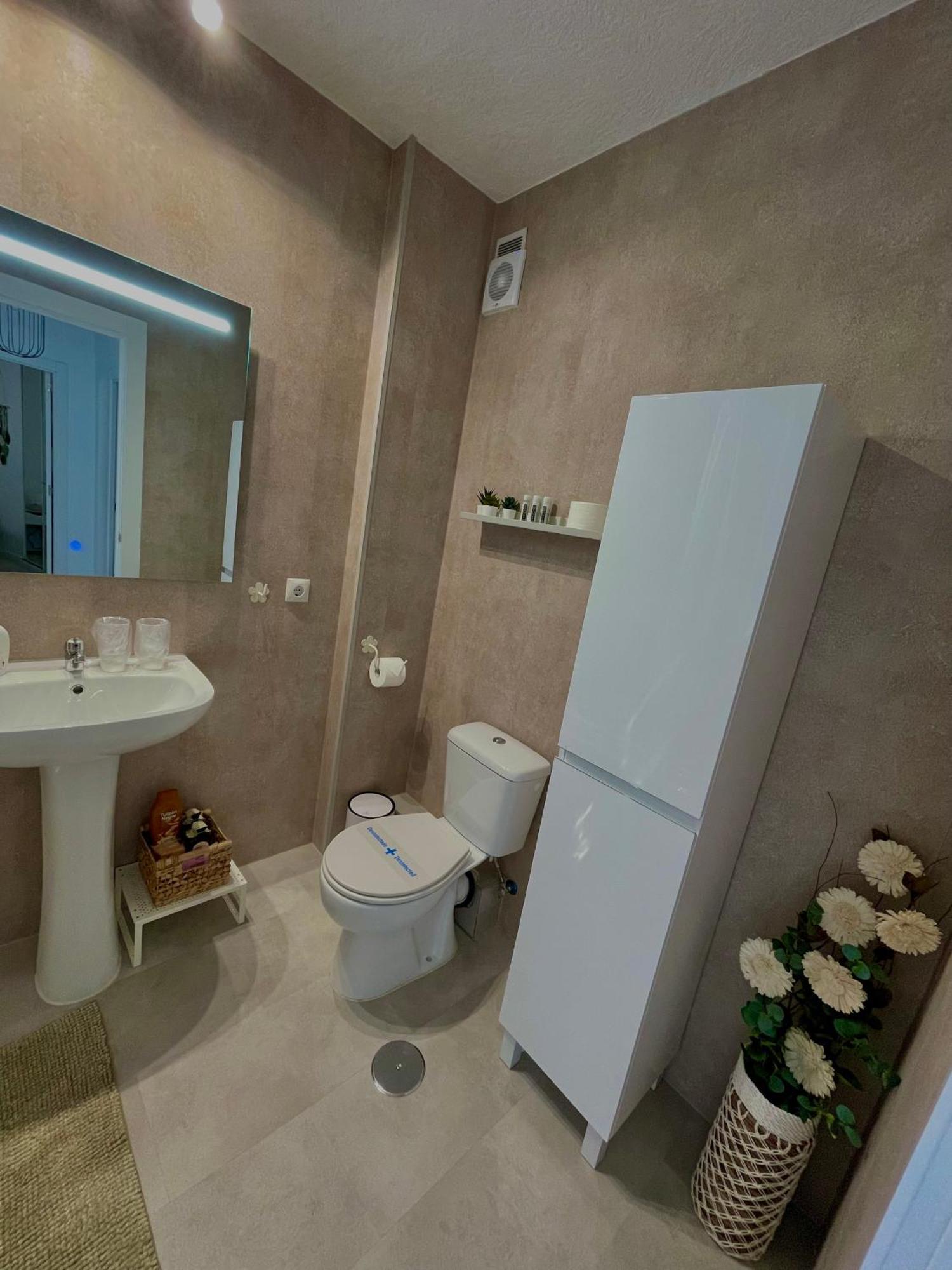 Vistas Al Mar Y Al Puerto Deportivo Apartment เบนัลมาเดนา ภายนอก รูปภาพ